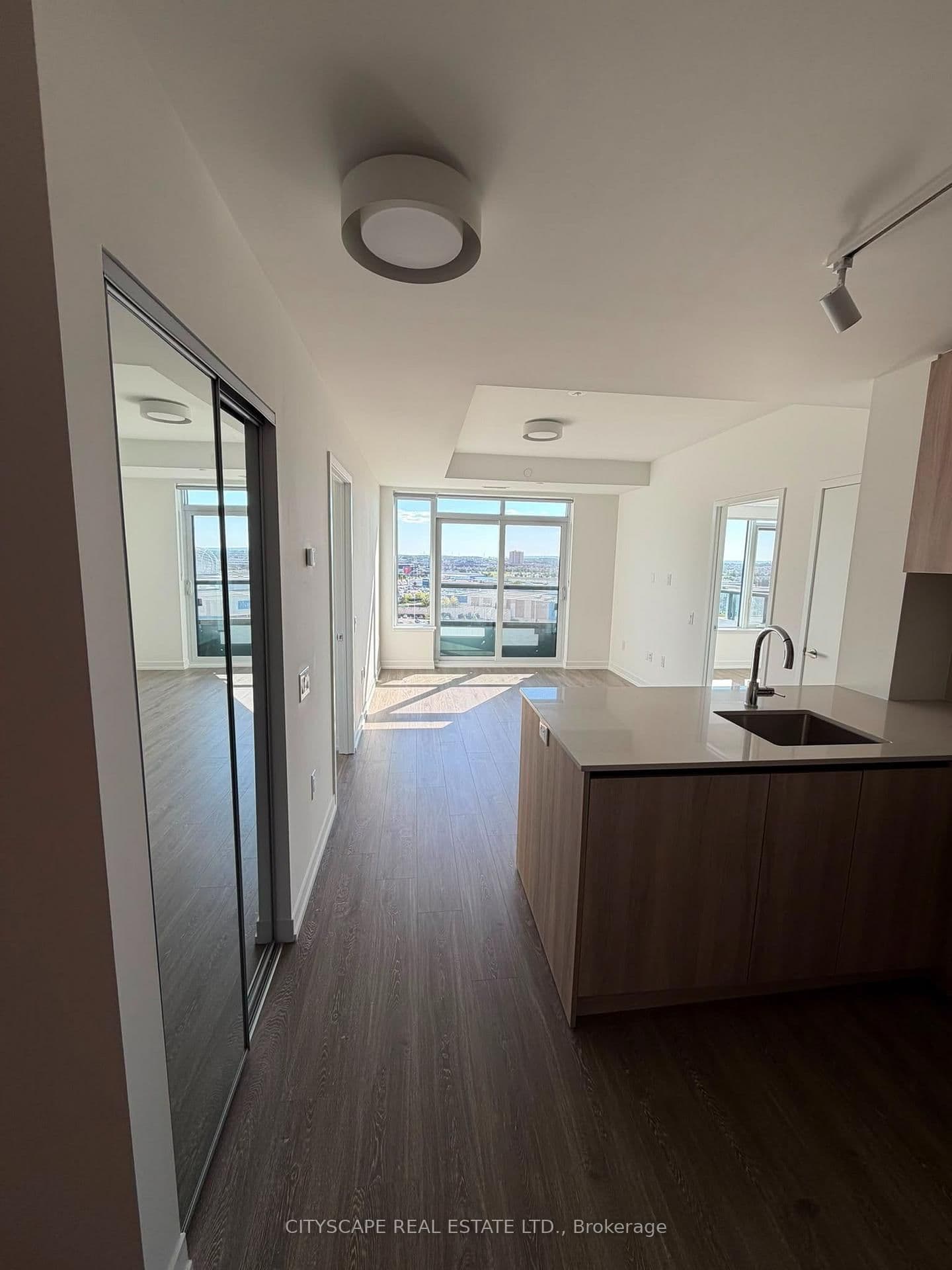 2485 Eglinton Avenue W, Unit 1323 thumbnail 13