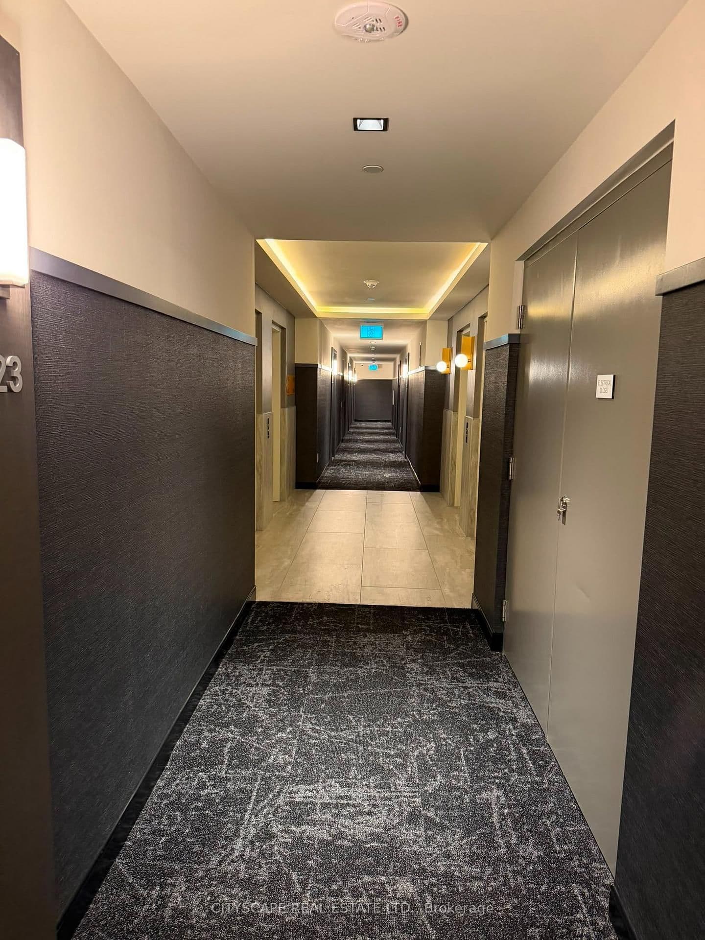 2485 Eglinton Avenue W, Unit 1323 thumbnail 2