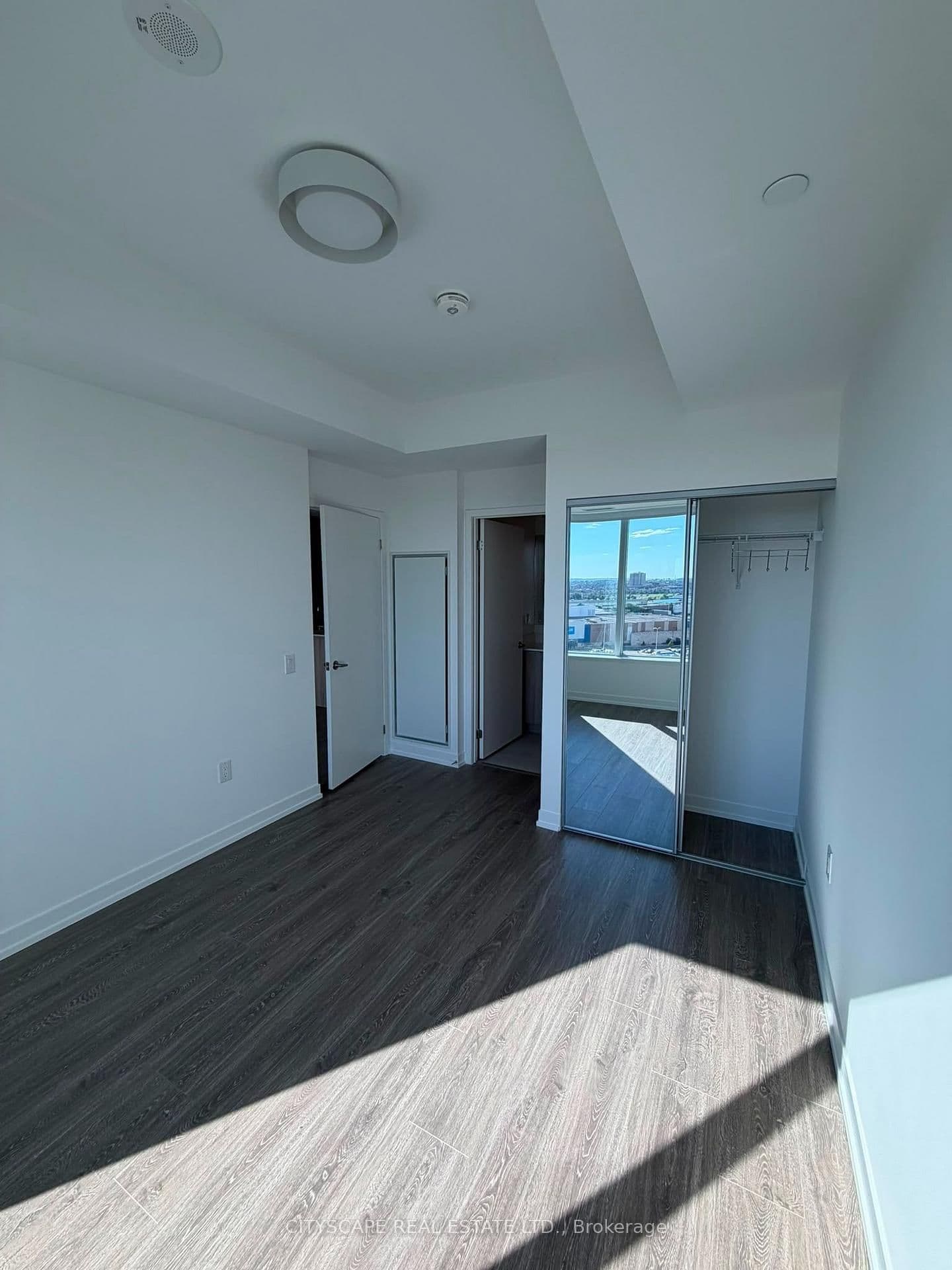 2485 Eglinton Avenue W, Unit 1323 thumbnail 27