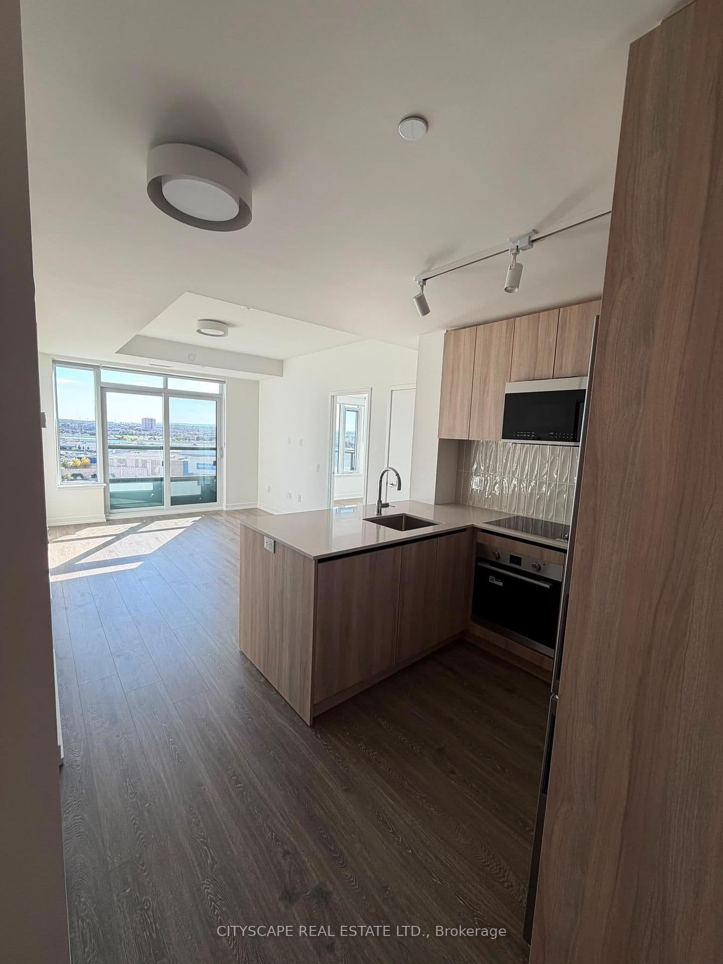 2485 Eglinton Avenue W, Unit 1323 thumbnail 7