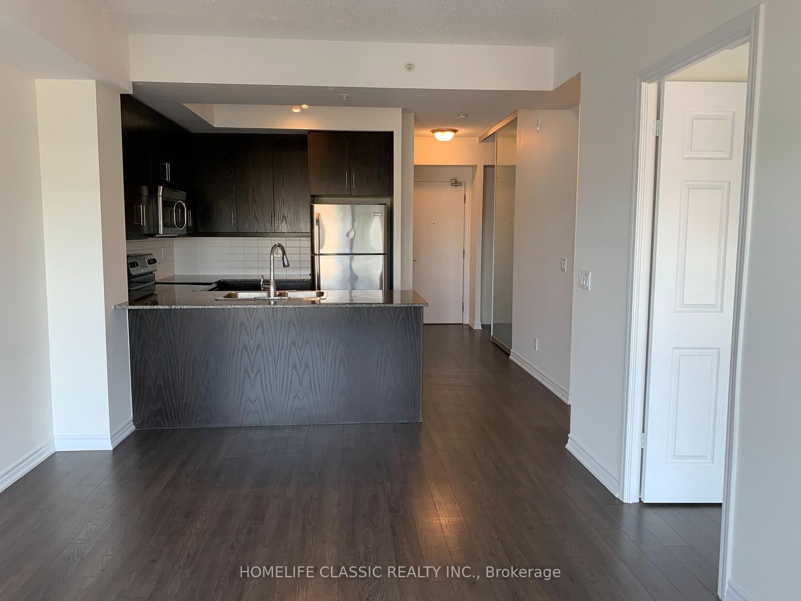 15 James Finlay Way, Unit 611 thumbnail 12