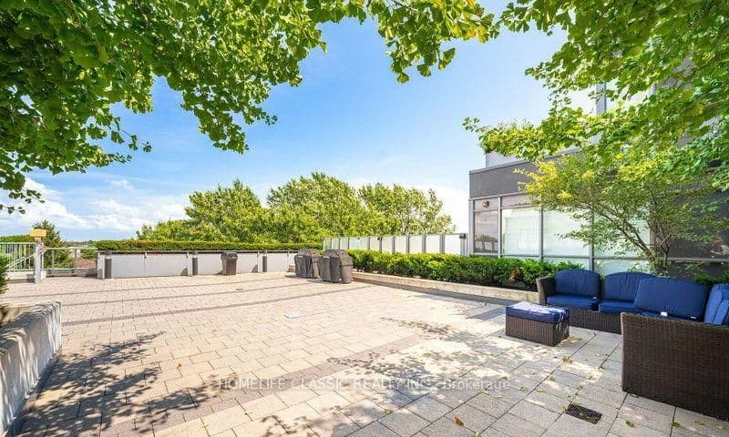 15 James Finlay Way, Unit 611 thumbnail 28