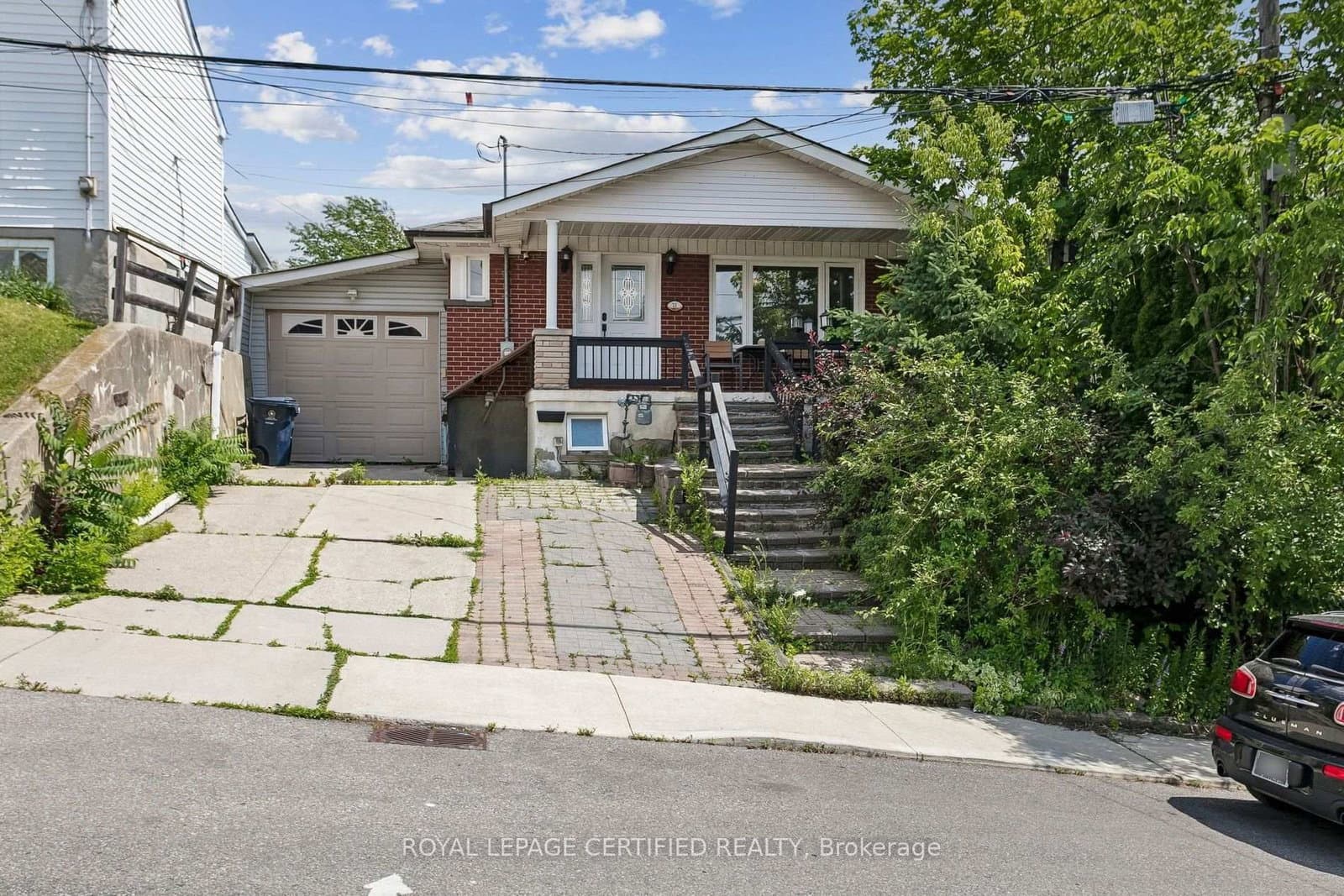 33 Donald Avenue thumbnail 2