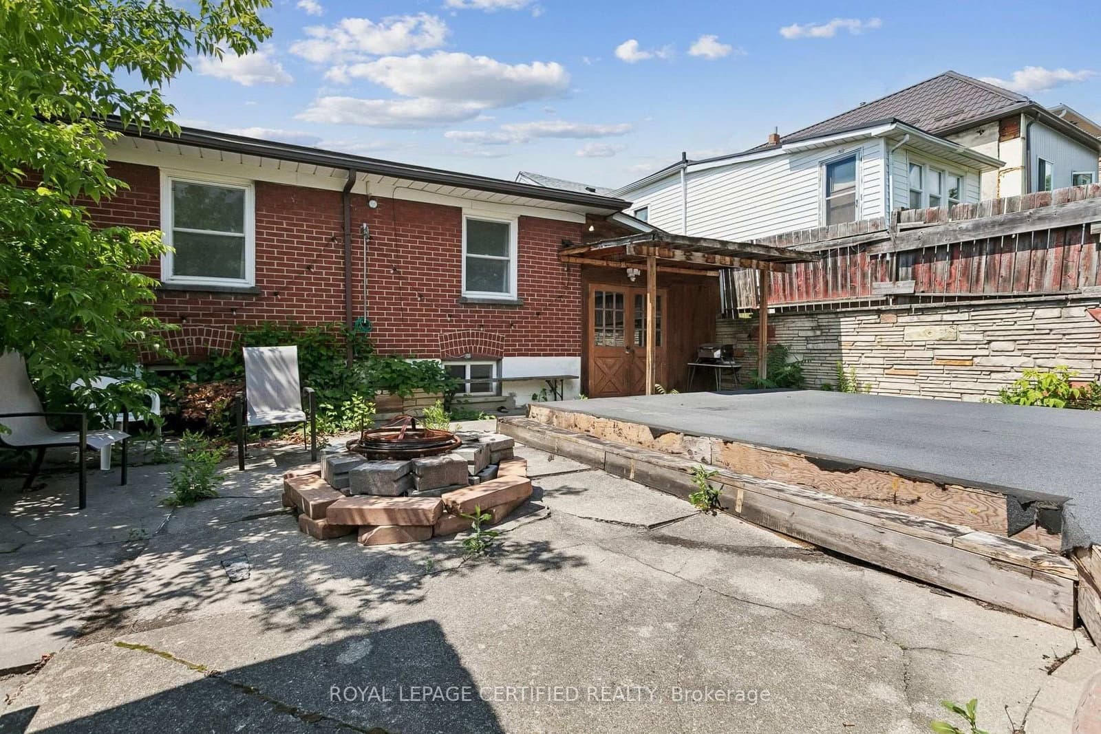 33 Donald Avenue thumbnail 34