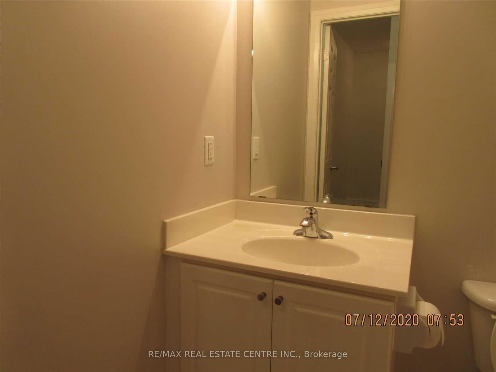 220 Forum Drive, Unit TH#111 thumbnail 13