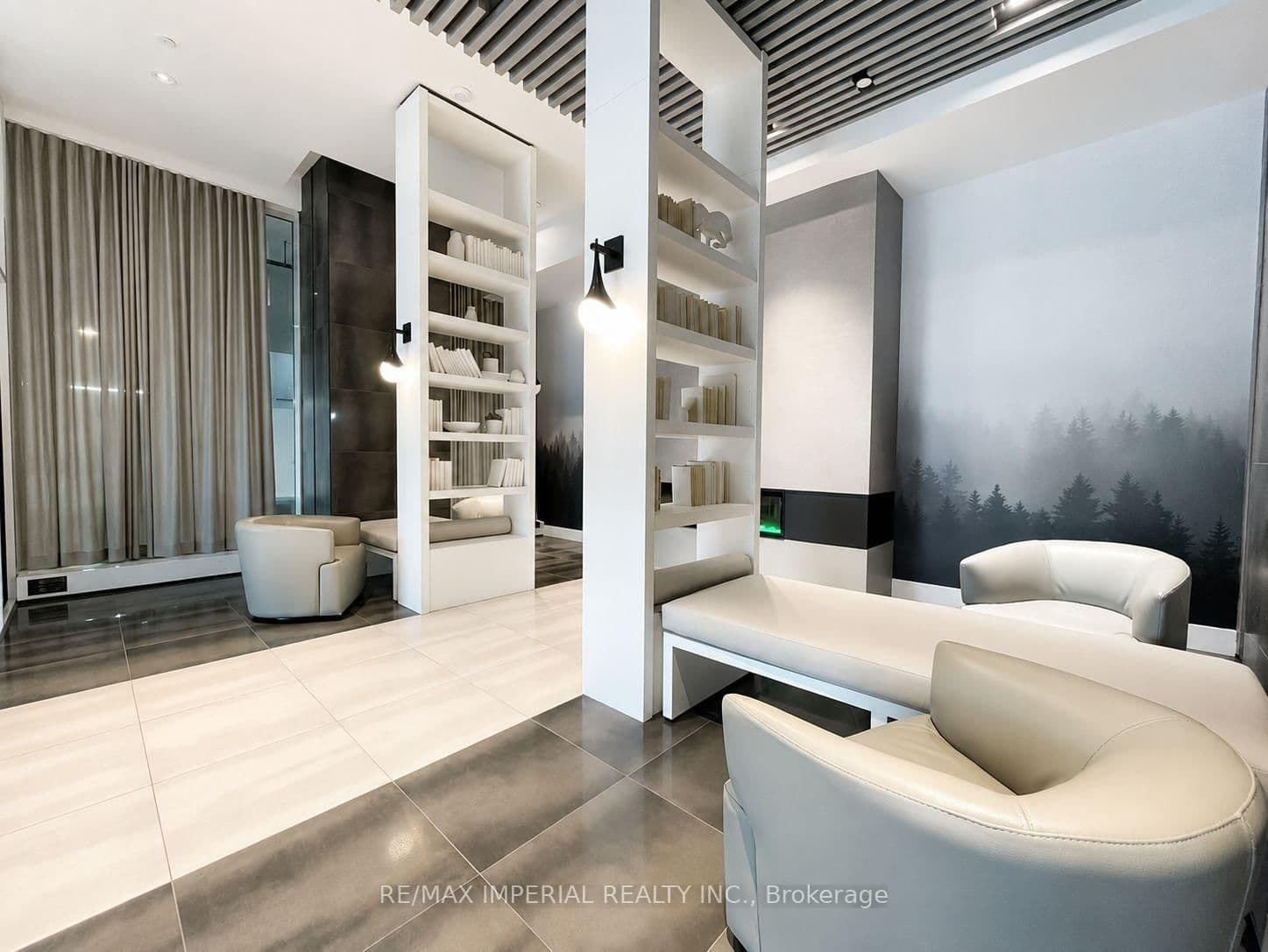 2481 Taunton Road, Unit 1303 thumbnail 4