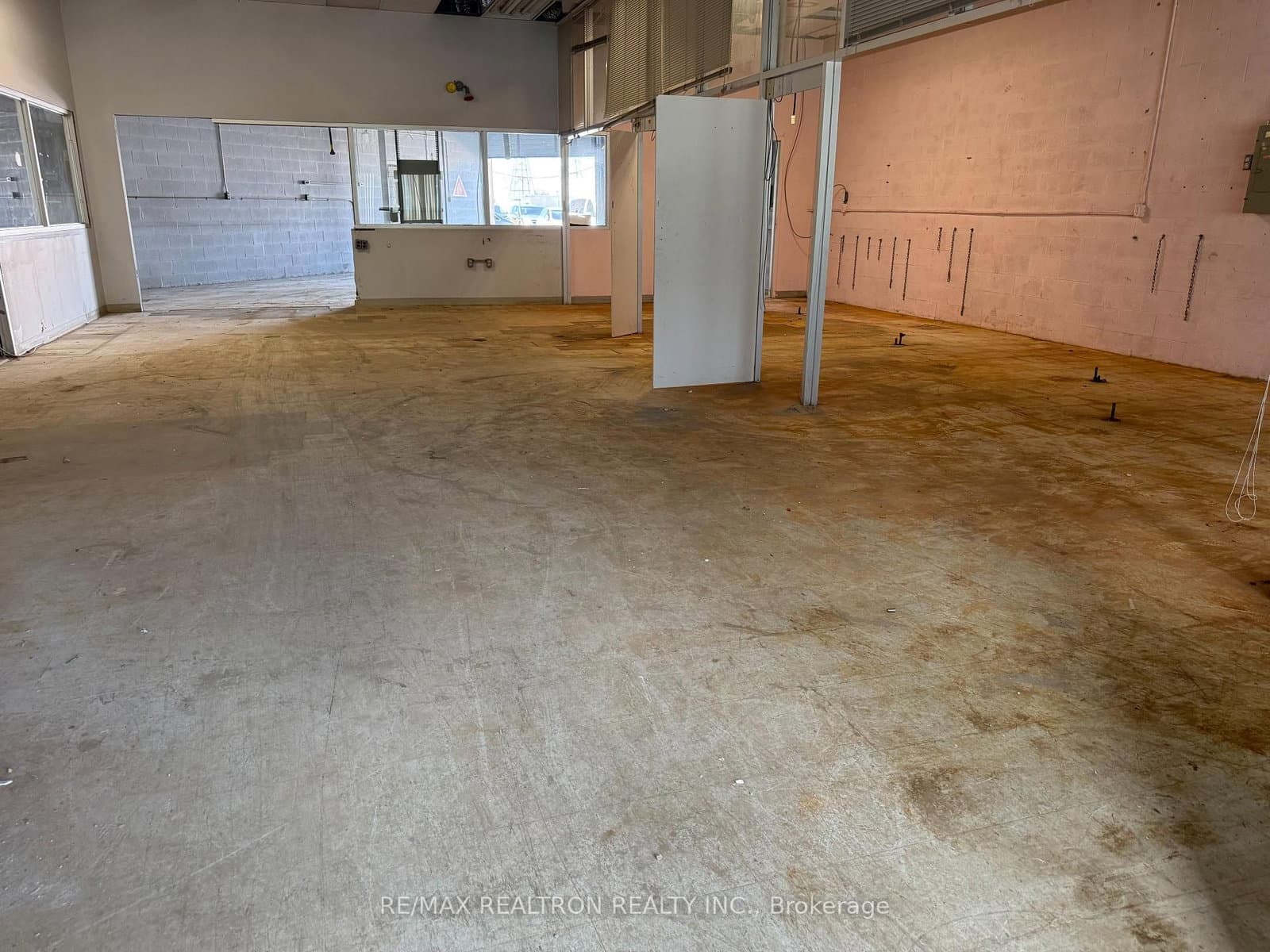 1270 Finch Avenue W, Unit 3 thumbnail 8