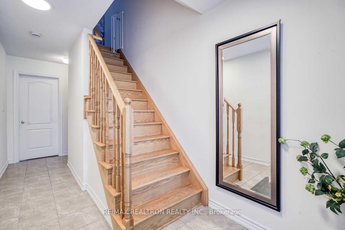 15 Sprucewood Road thumbnail 4
