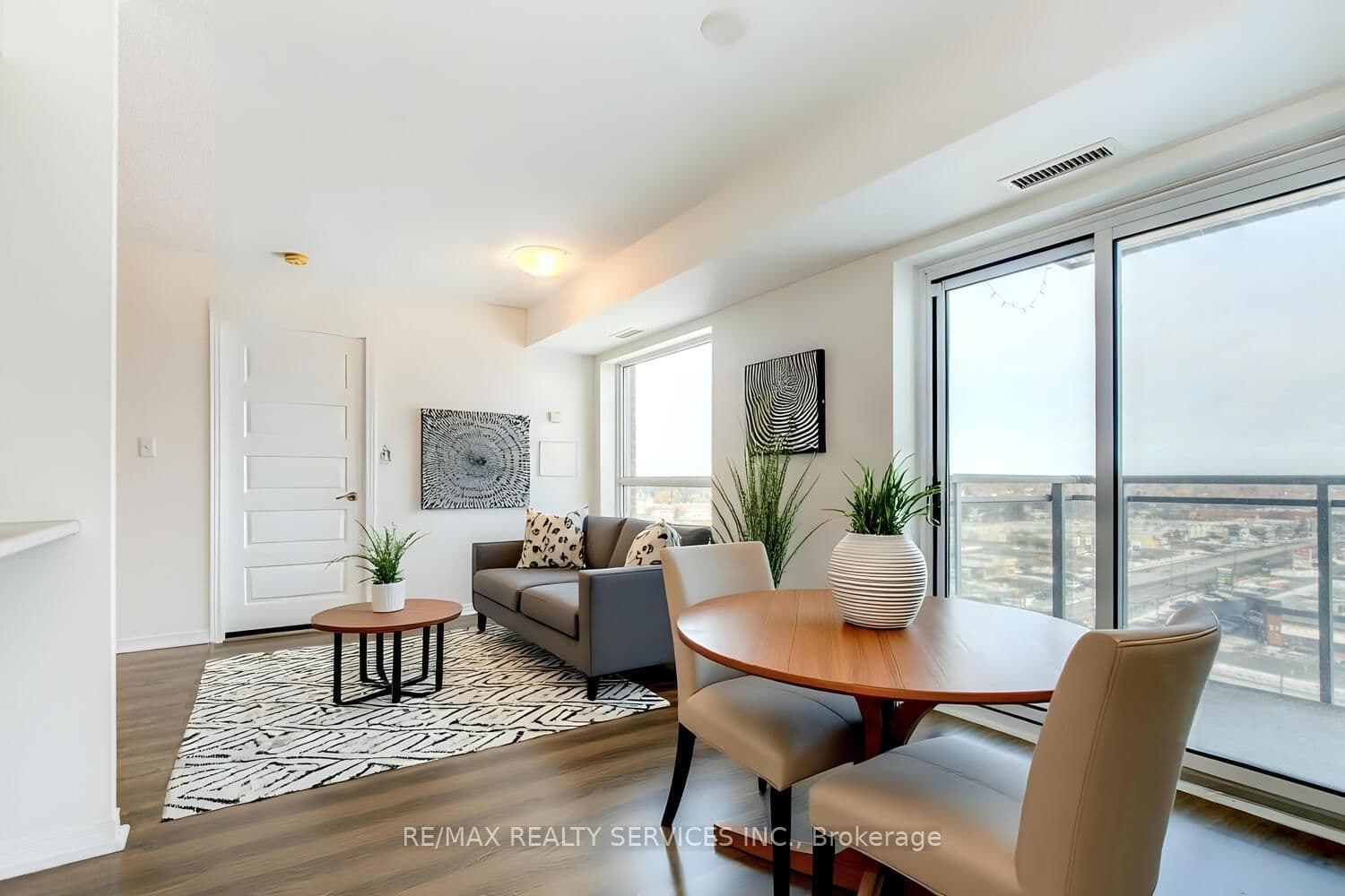 215 Queen Street E, Unit 1103 thumbnail 20