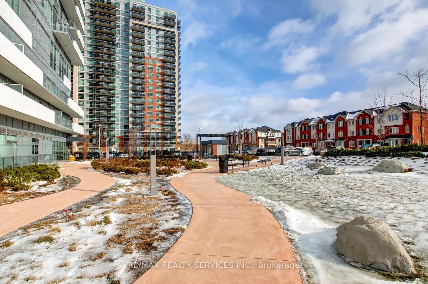 215 Queen Street E, Unit 1103 thumbnail 48