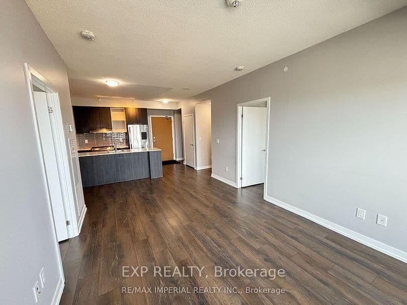 2520 Eglinton Avenue W, Unit 1212 thumbnail 3