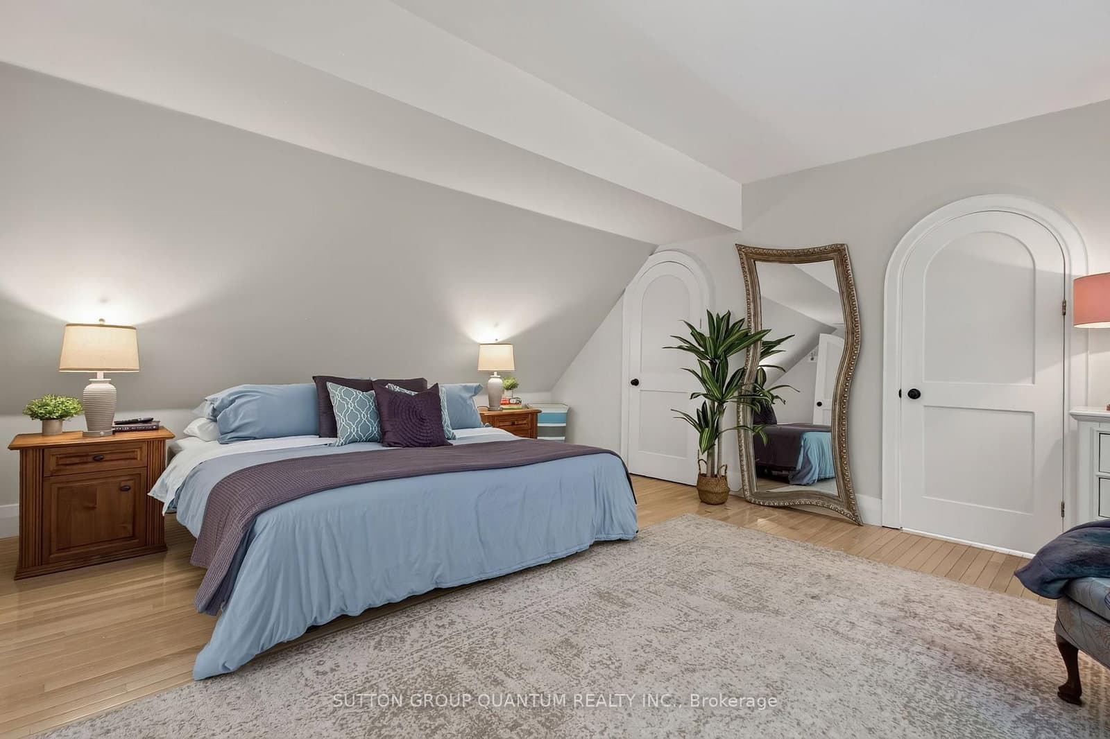 1391 Queen Victoria Avenue thumbnail 28