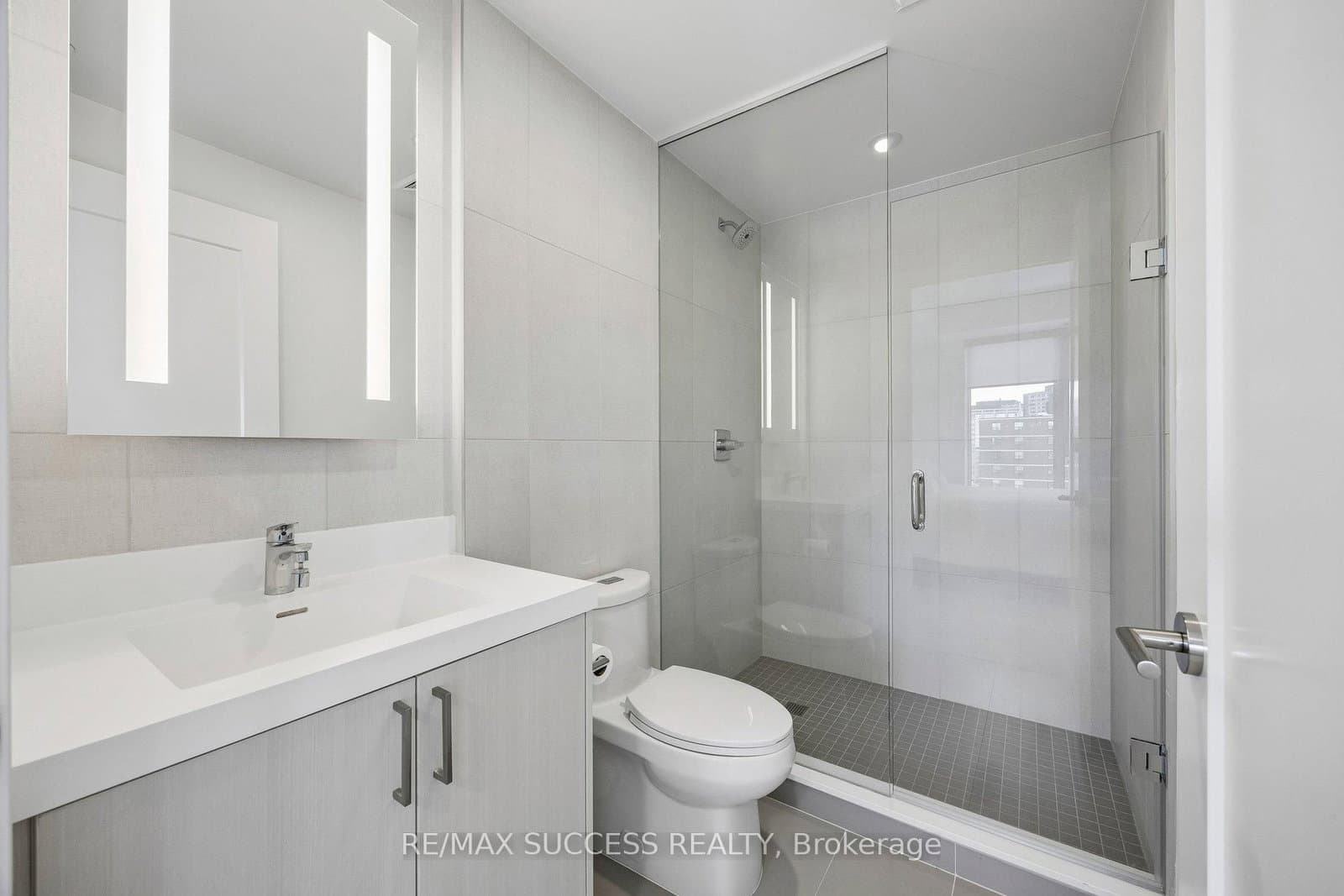 25 Cordova Avenue, Unit 904 thumbnail 30
