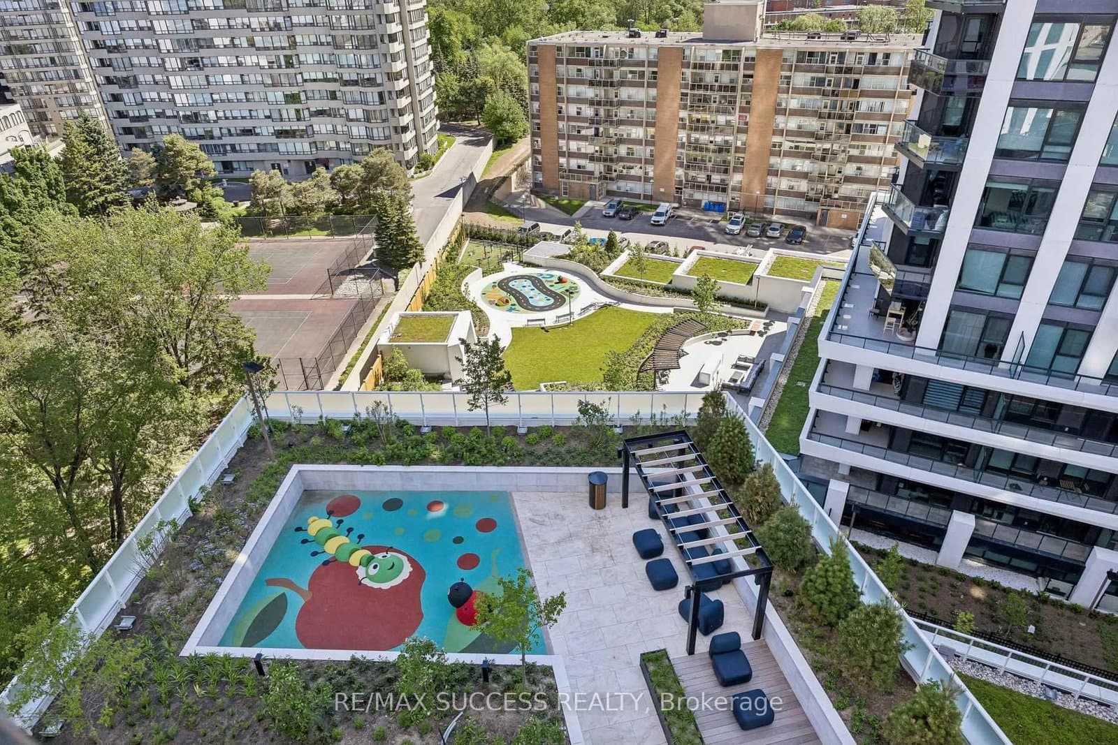 25 Cordova Avenue, Unit 904 thumbnail 34