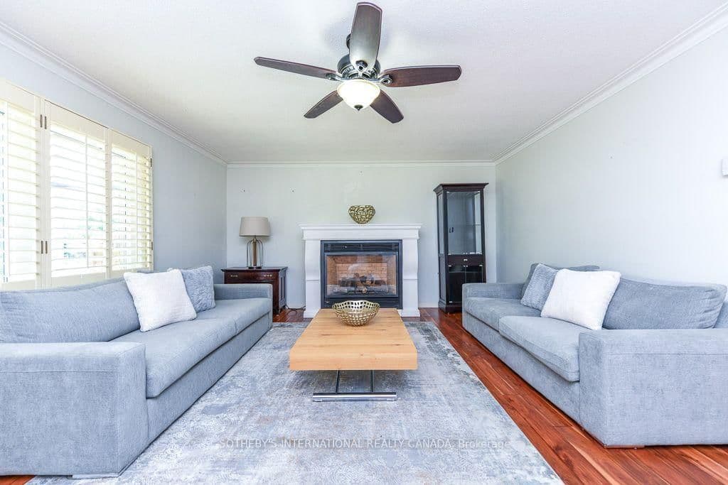 31 Queensborough Crescent thumbnail 17