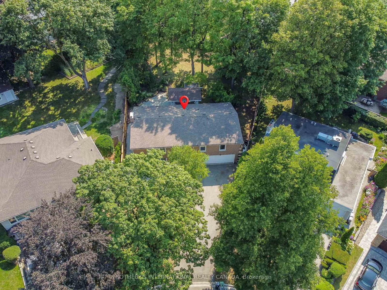 31 Queensborough Crescent thumbnail 40