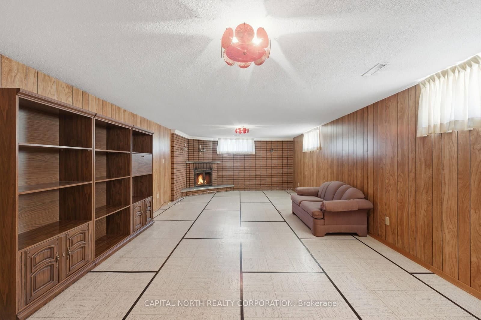 21 Maryhill Drive thumbnail 32