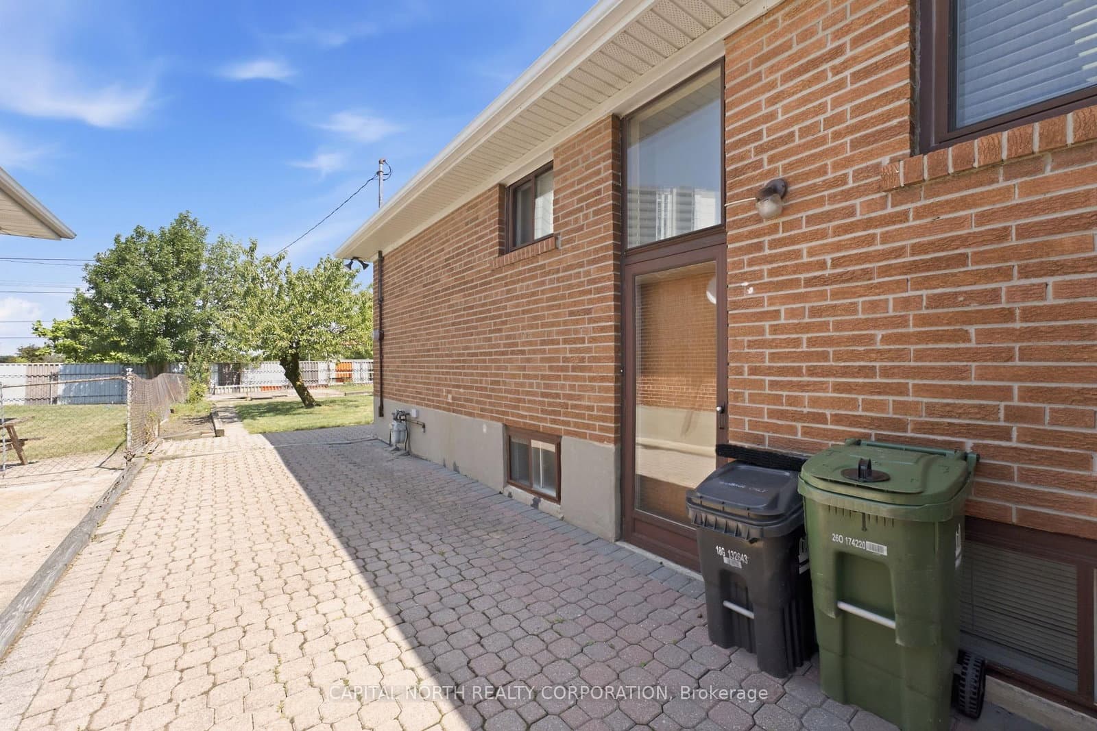 21 Maryhill Drive thumbnail 40