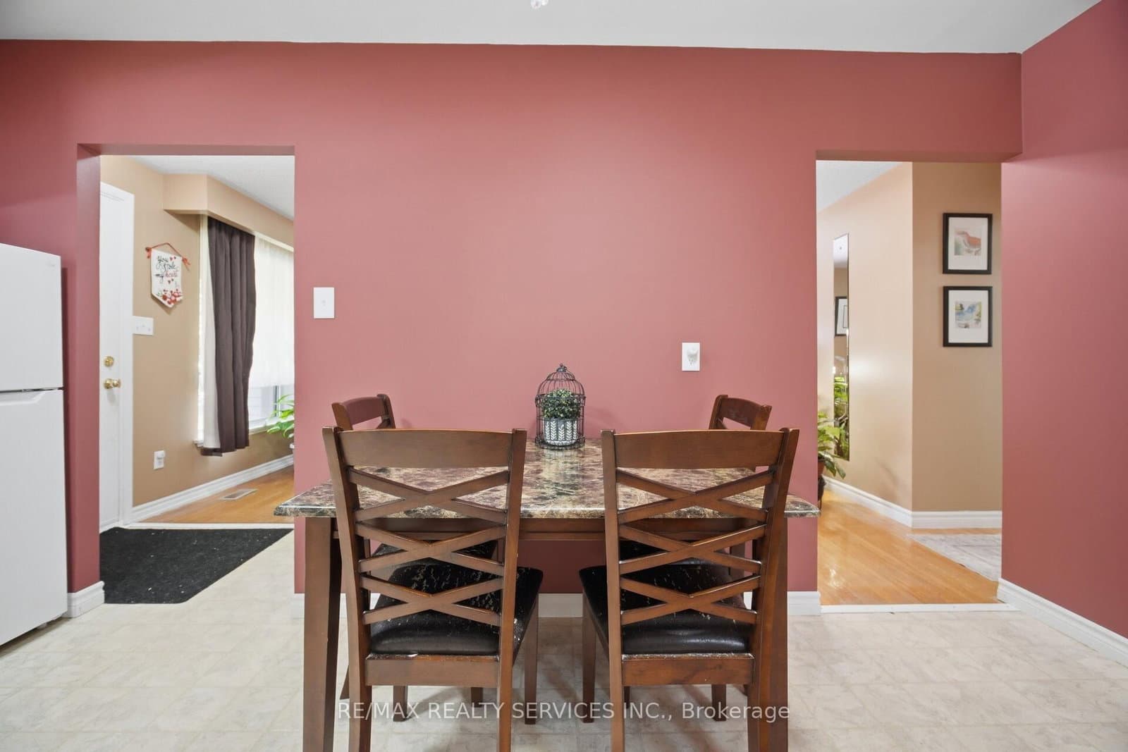 15 Ferndale Crescent thumbnail 12