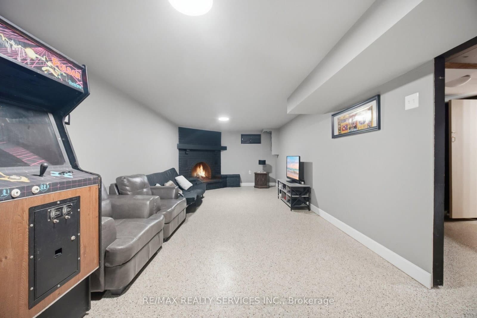 15 Ferndale Crescent thumbnail 28