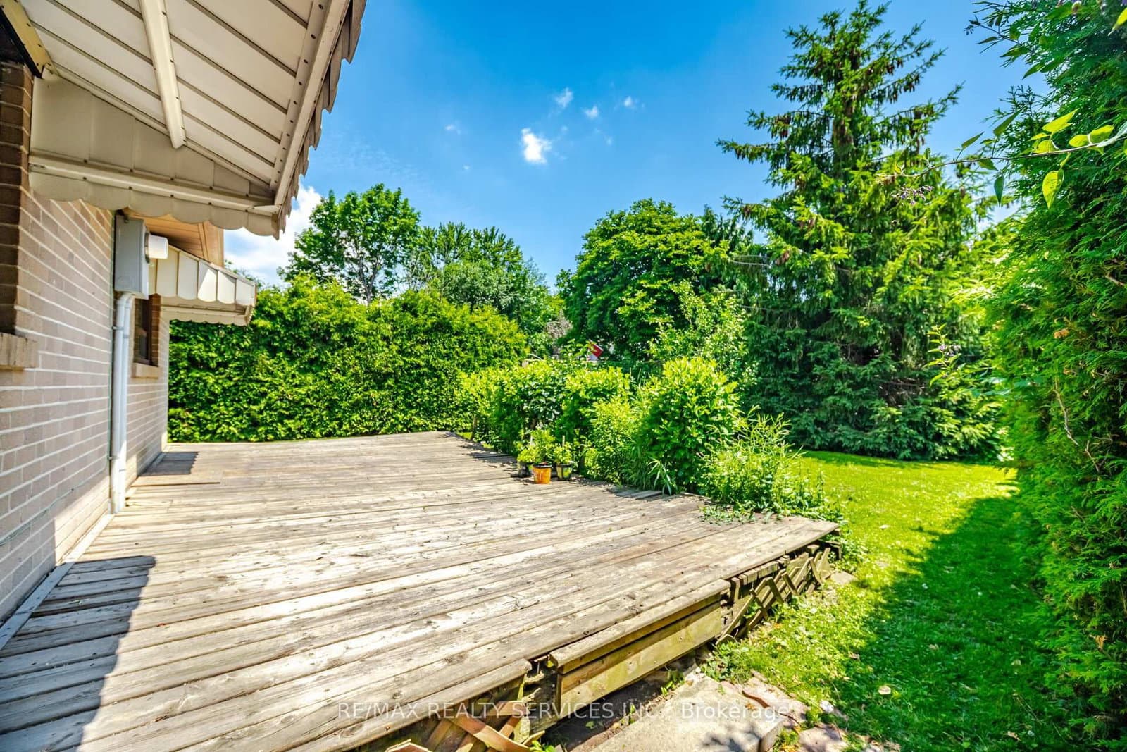 15 Ferndale Crescent thumbnail 36