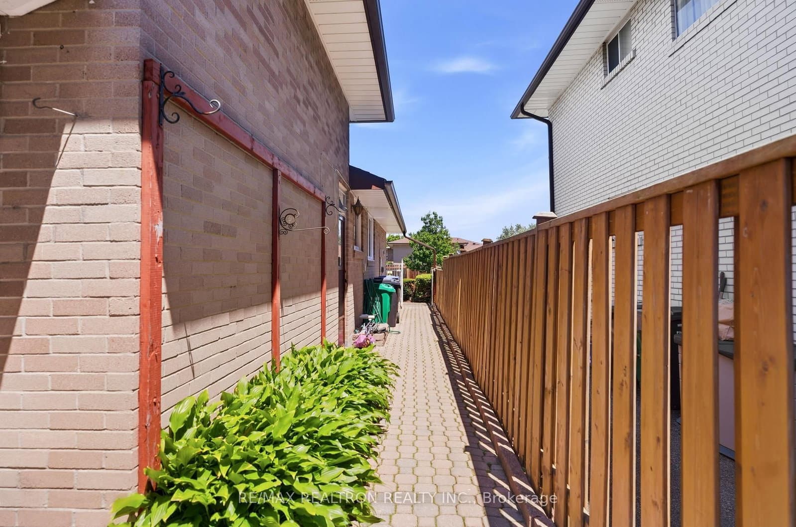 62 Wilton Drive thumbnail 21