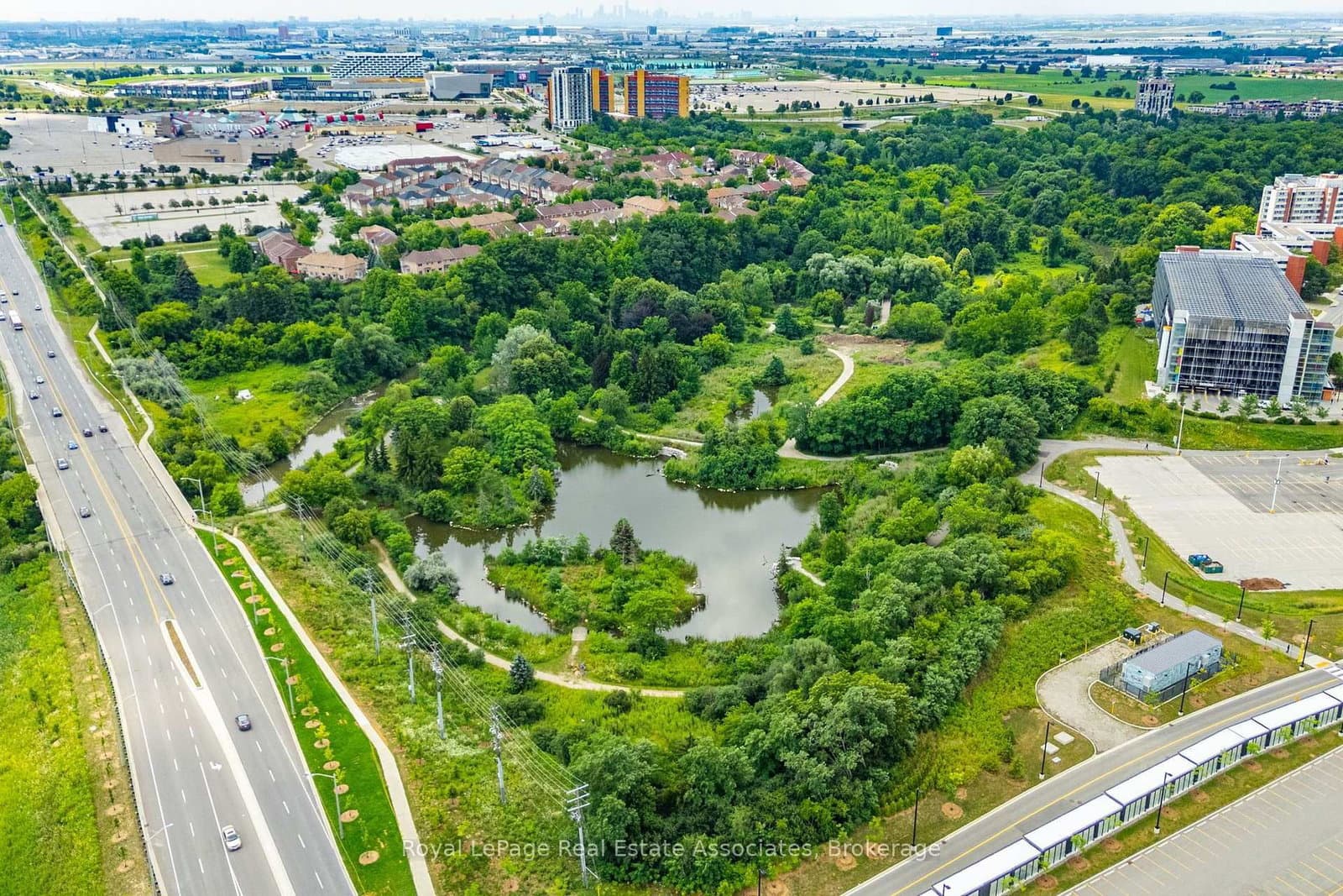 9 Windwood Drive thumbnail 45