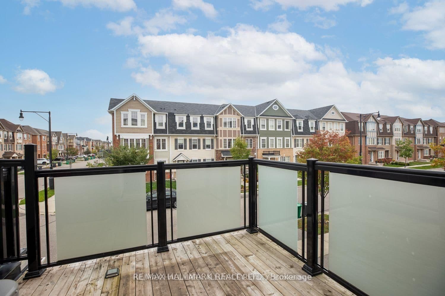 142 Baycliffe Crescent thumbnail 14