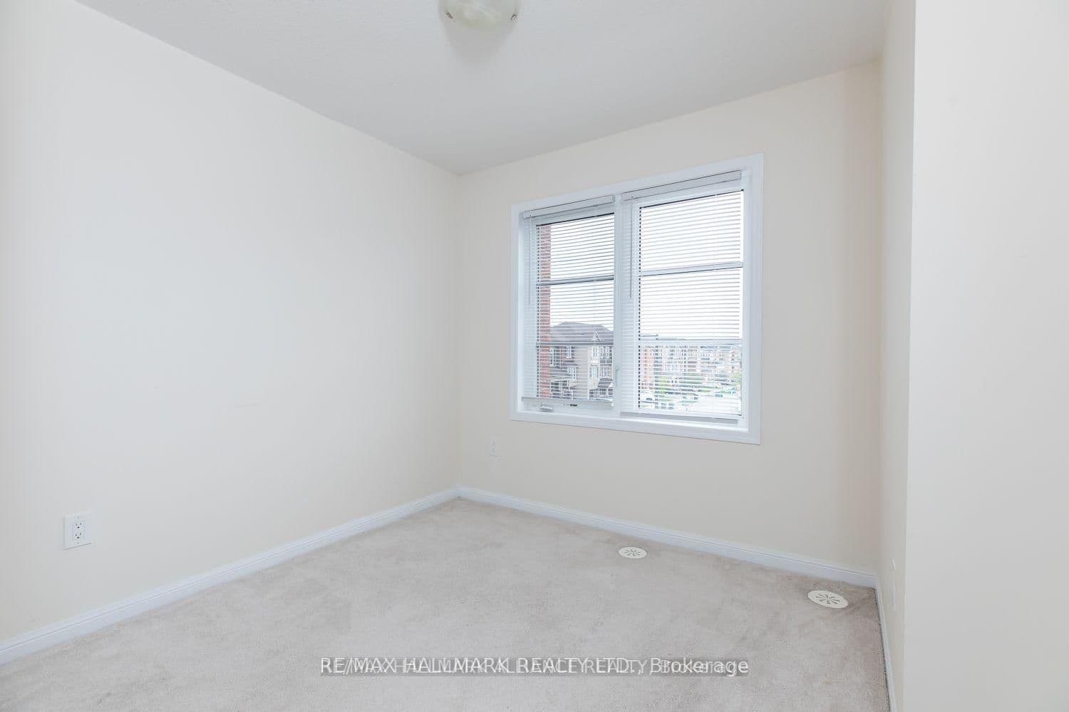 142 Baycliffe Crescent thumbnail 9