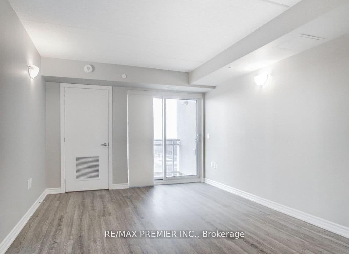 716 Main Street E, Unit 905 thumbnail 7