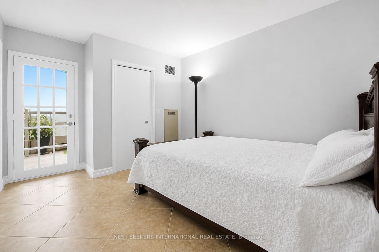310 Mill Street, Unit 811 thumbnail 13