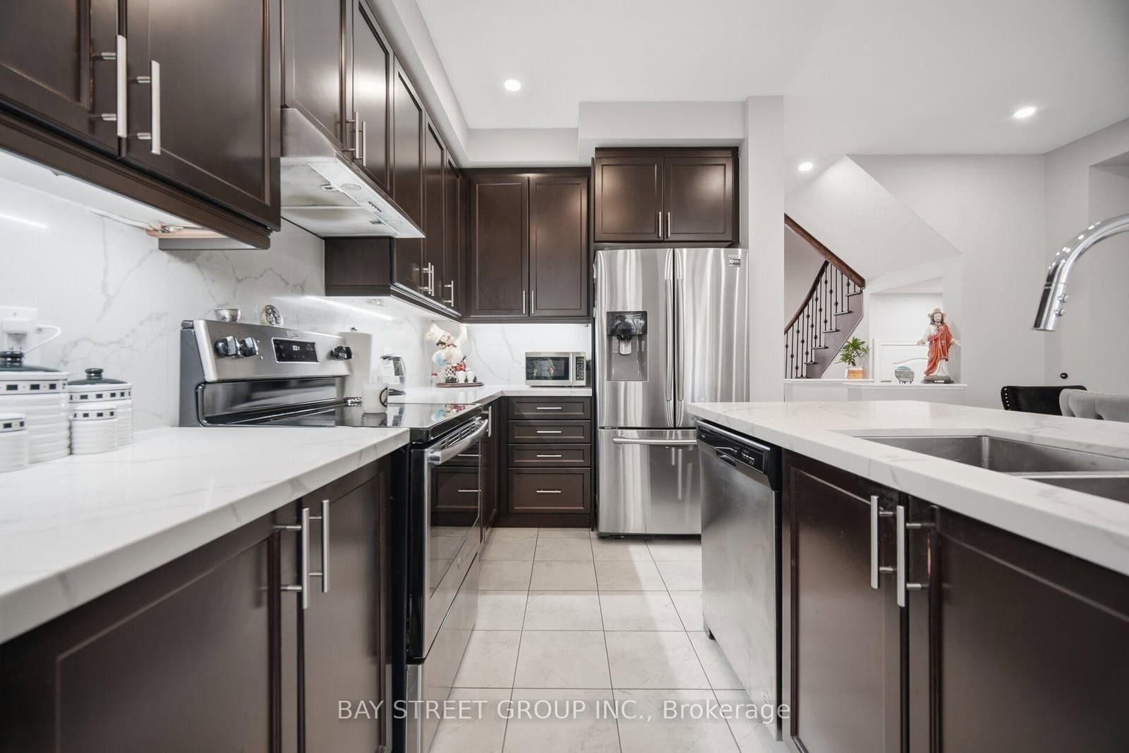 20 Davenfield Circle thumbnail 11