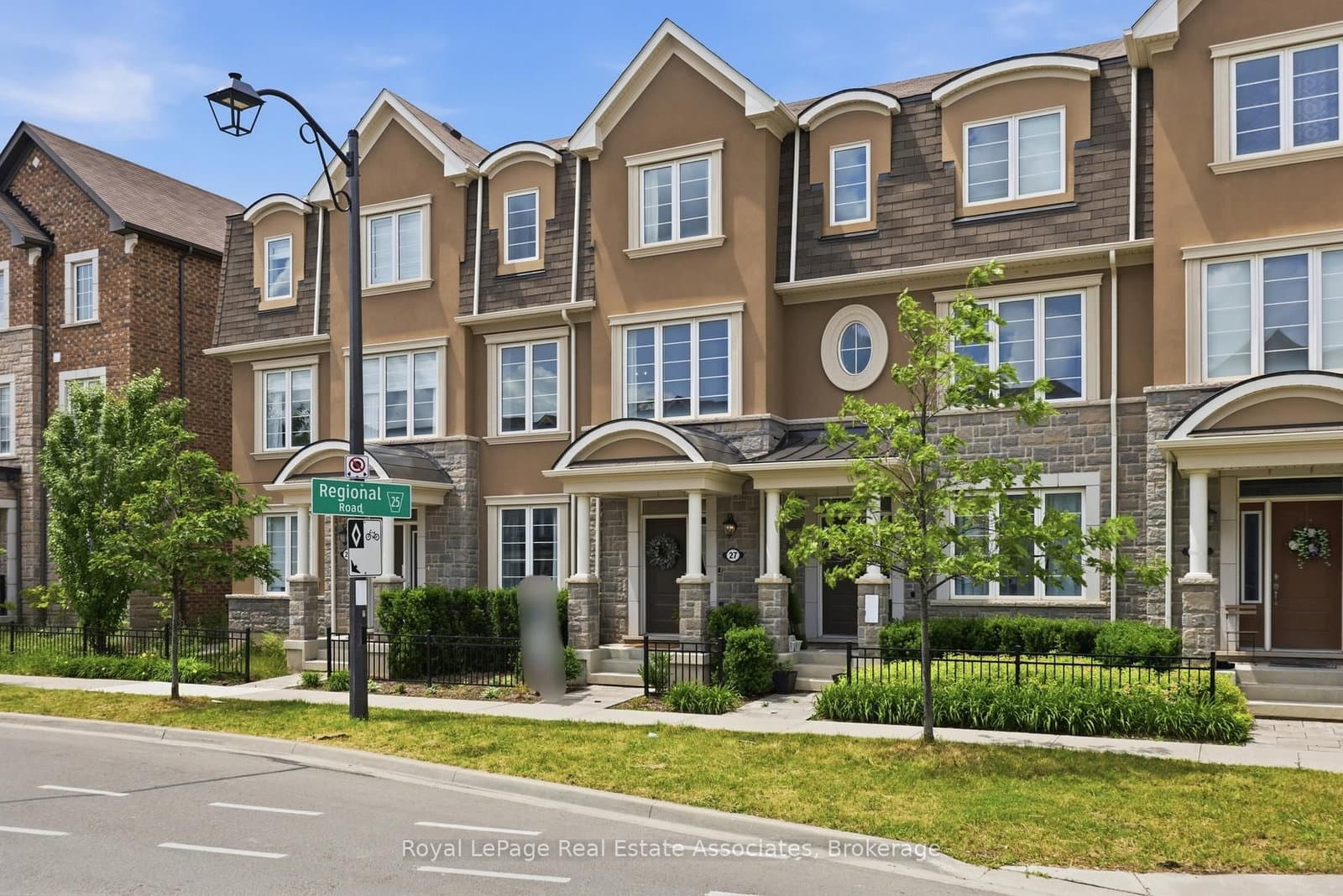 1222 Rose Way, Unit 27 thumbnail 5