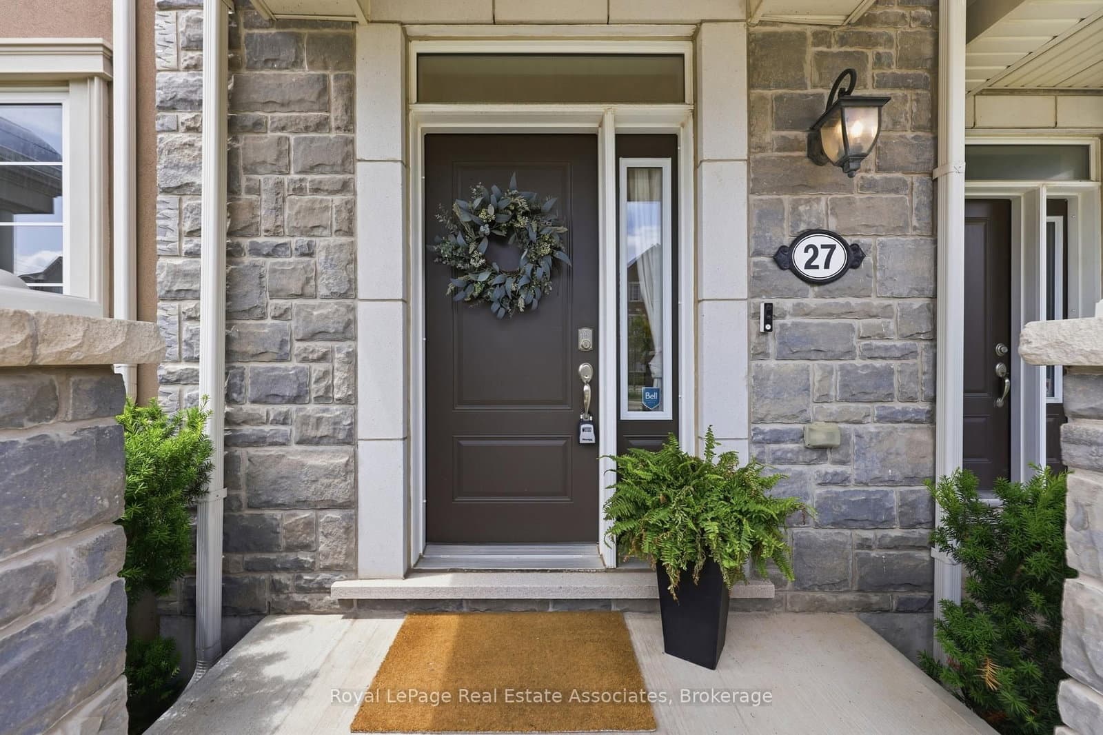 1222 Rose Way, Unit 27 thumbnail 6