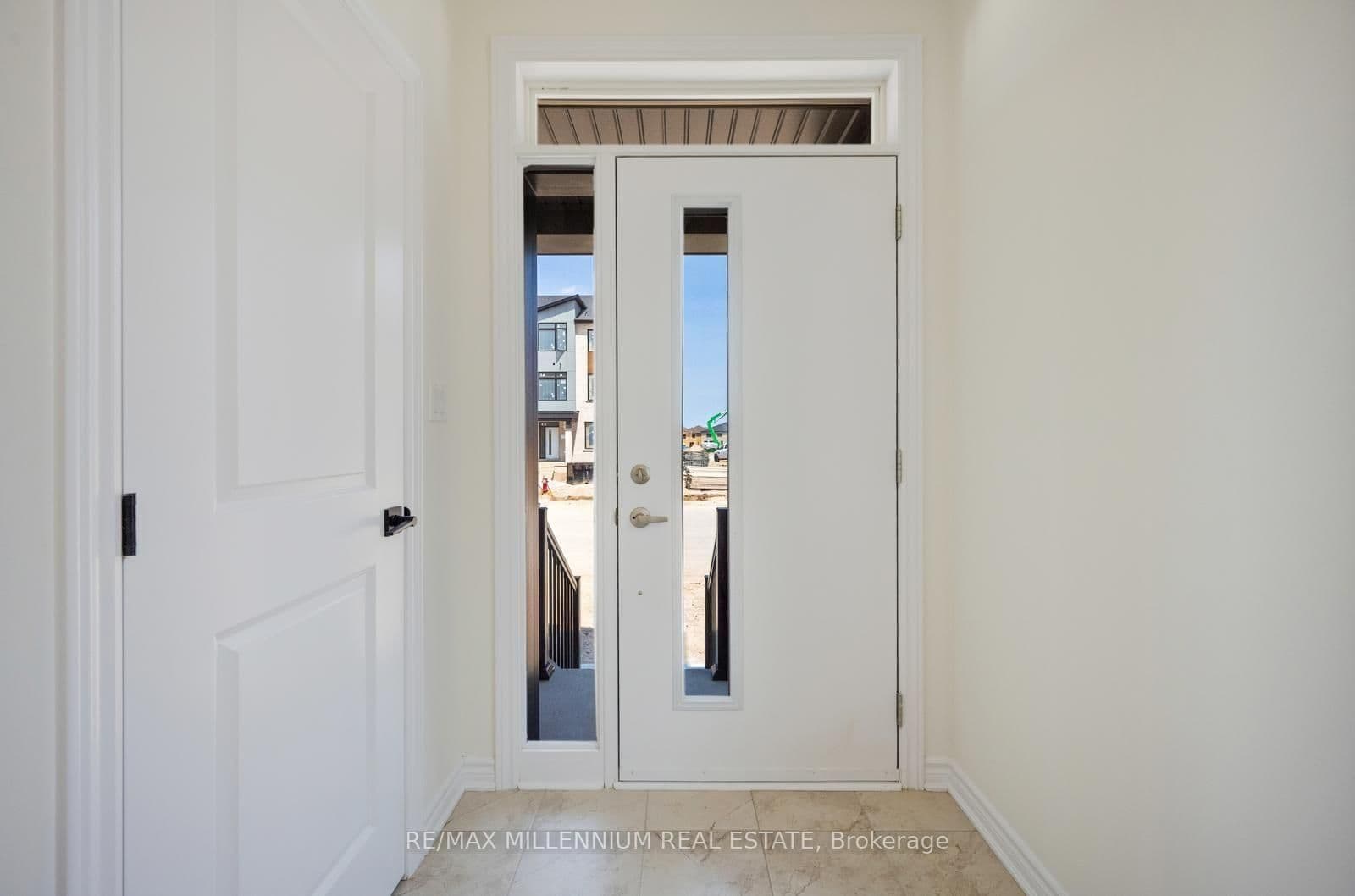 50 Thornbird Crescent, Unit MAIN thumbnail 9