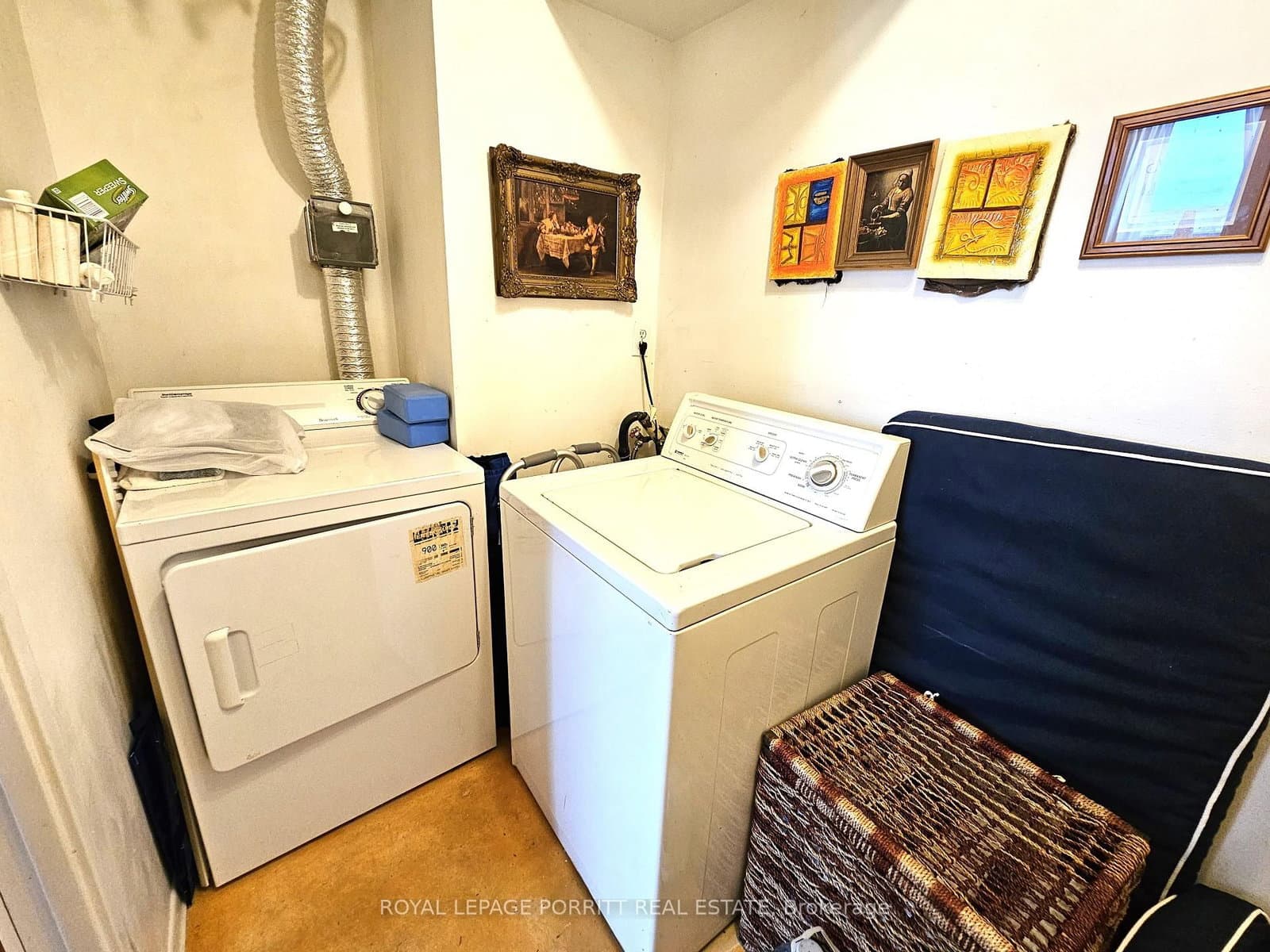 1535 Lakeshore Road E, Unit 1704 thumbnail 23