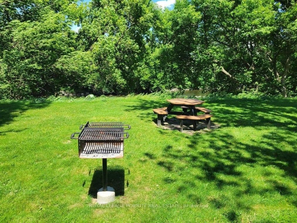 1535 Lakeshore Road E, Unit 1704 thumbnail 31
