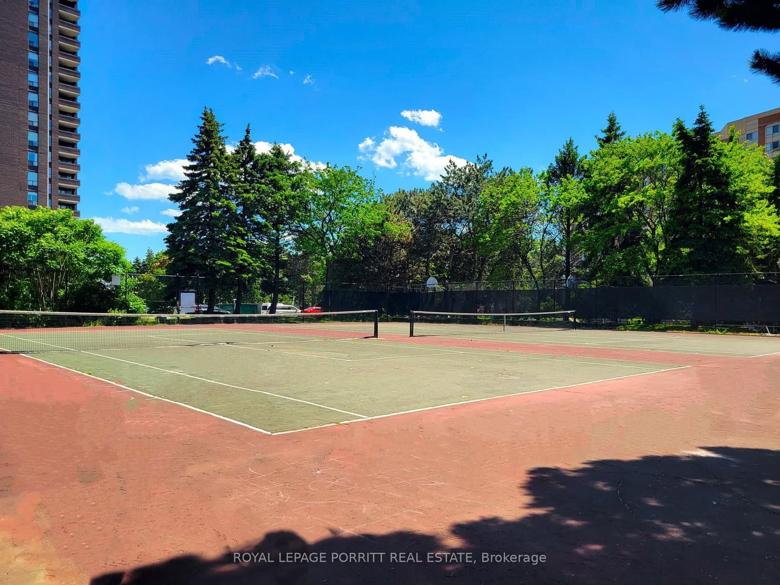 1535 Lakeshore Road E, Unit 1704 thumbnail 34