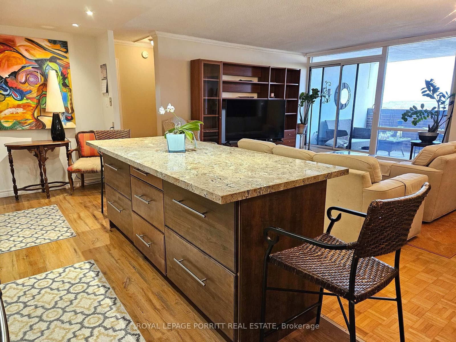 1535 Lakeshore Road E, Unit 1704 thumbnail 5