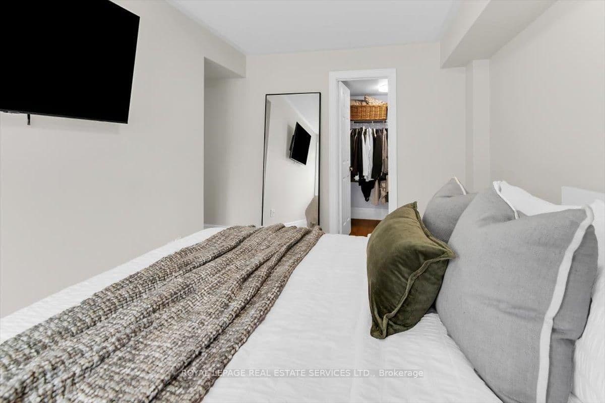 30 Turntable Crescent, Unit 36 thumbnail 17