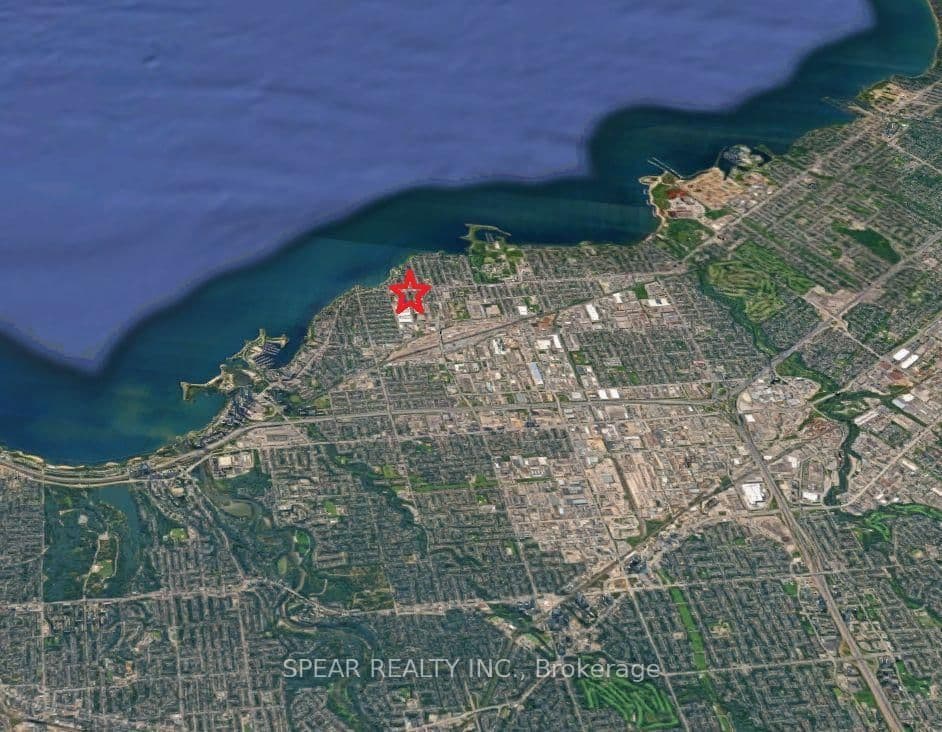 2733 Lakeshore Boulevard thumbnail 7