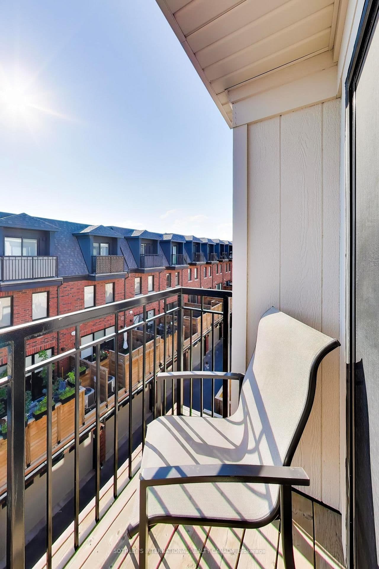 80 Daisy Avenue, Unit 30 thumbnail 19