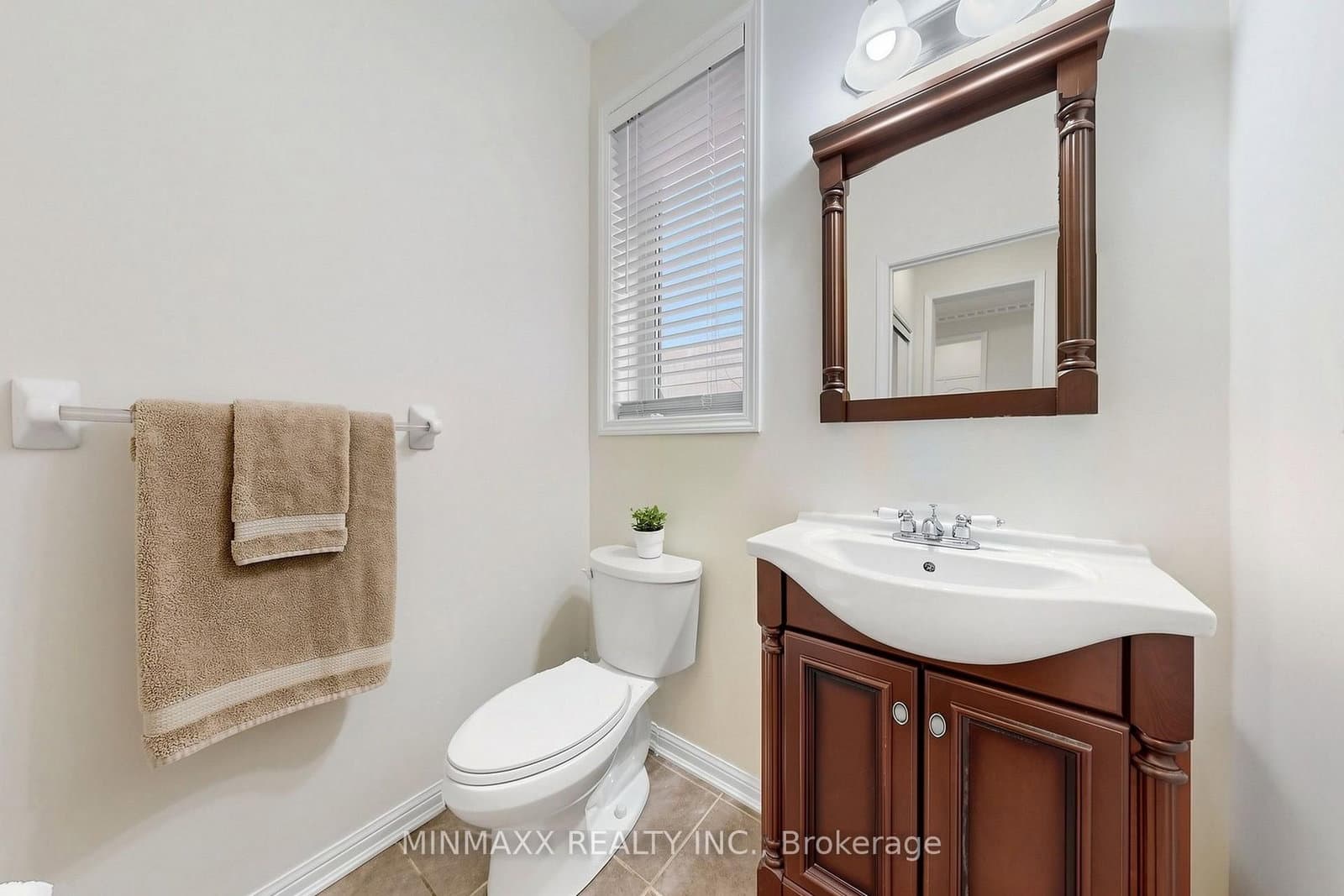 1527 Morse Place thumbnail 15