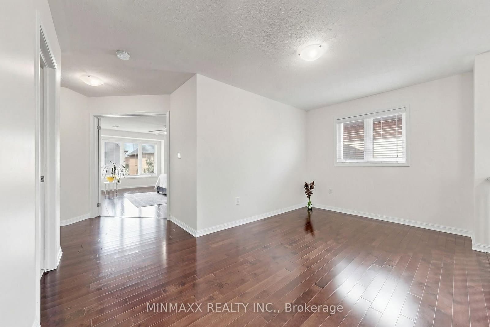 1527 Morse Place thumbnail 18