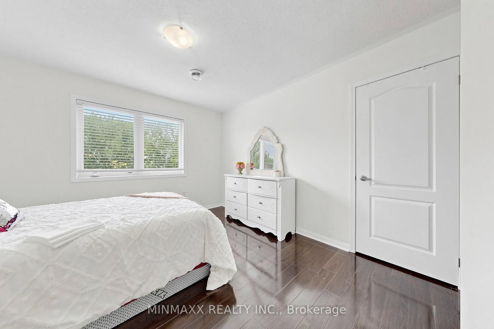 1527 Morse Place thumbnail 27