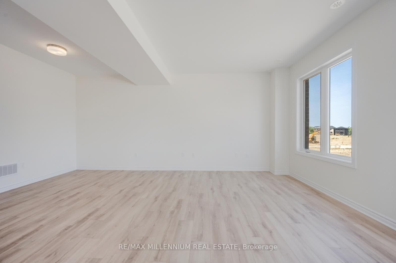 50 Thornbird Crescent, Unit UPPER thumbnail 11