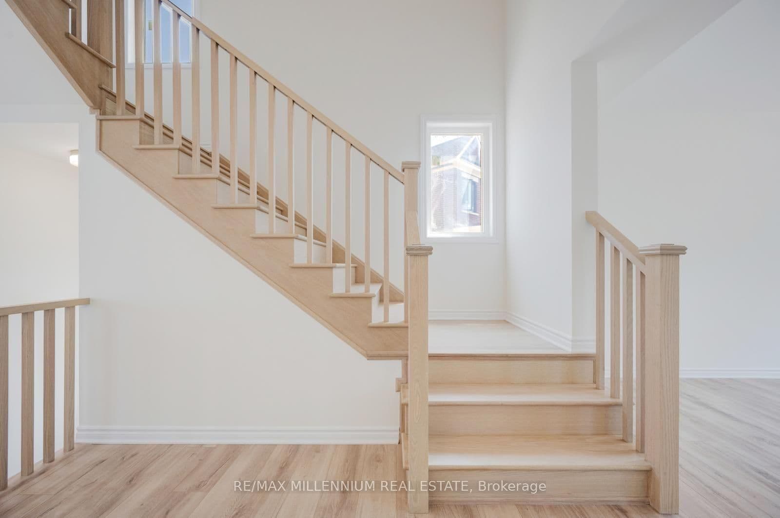 50 Thornbird Crescent, Unit UPPER thumbnail 23