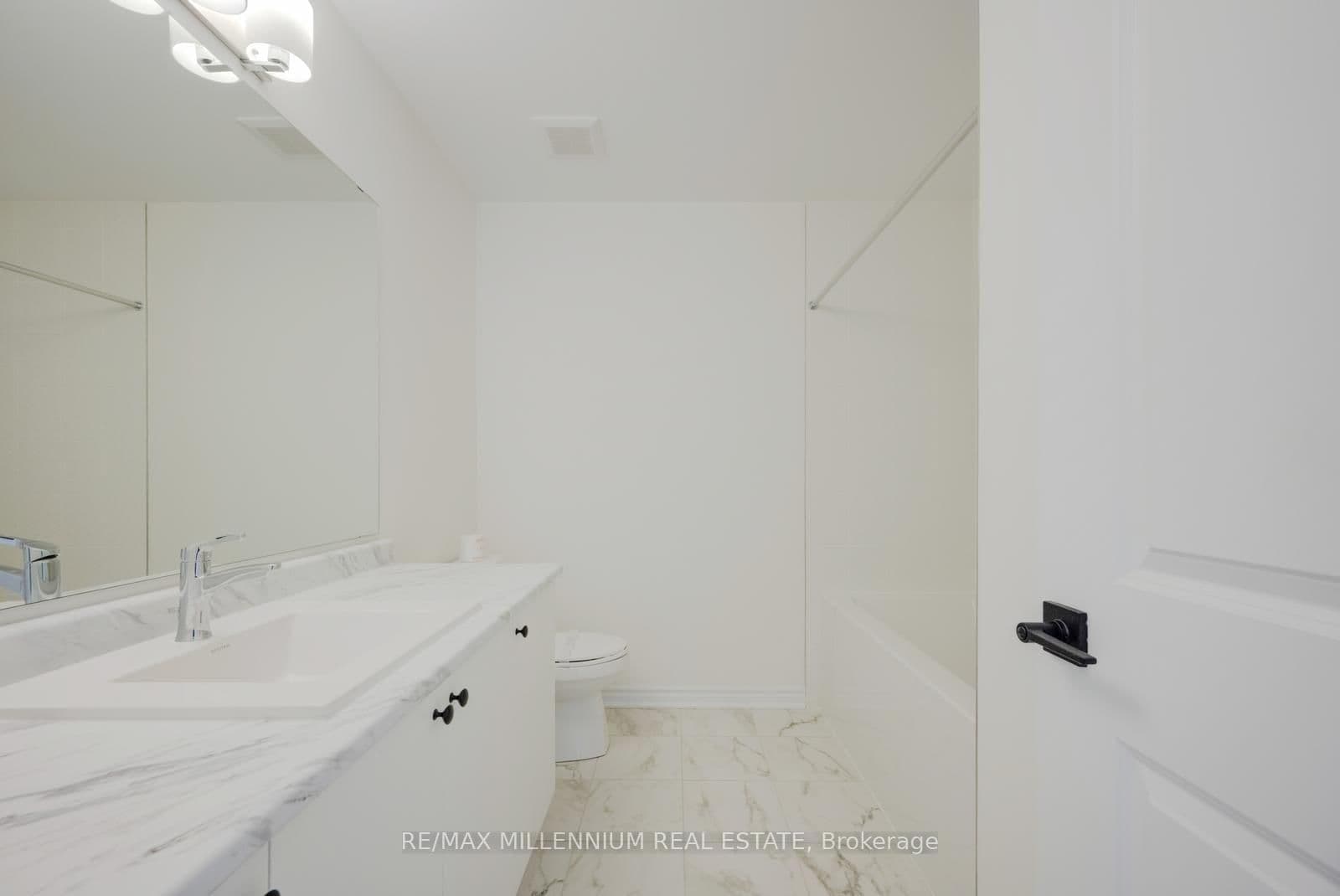 50 Thornbird Crescent, Unit UPPER thumbnail 39