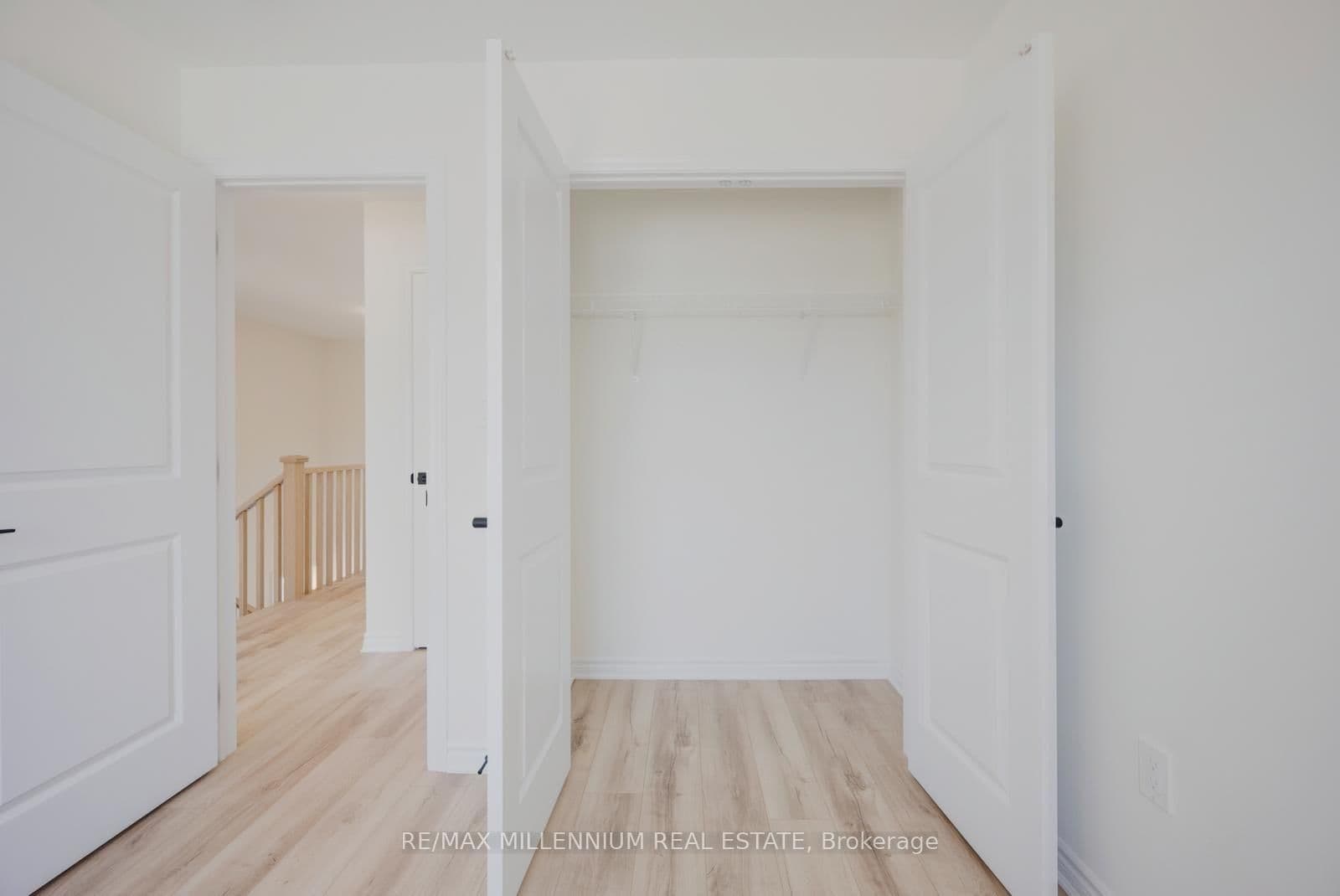 50 Thornbird Crescent, Unit UPPER thumbnail 43