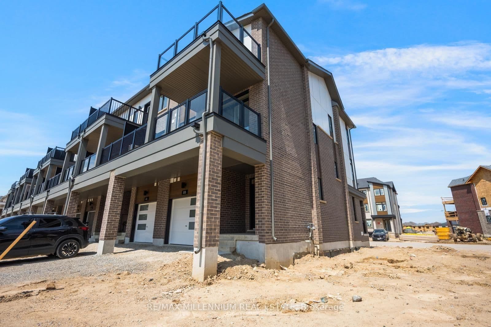 50 Thornbird Crescent, Unit UPPER thumbnail 46
